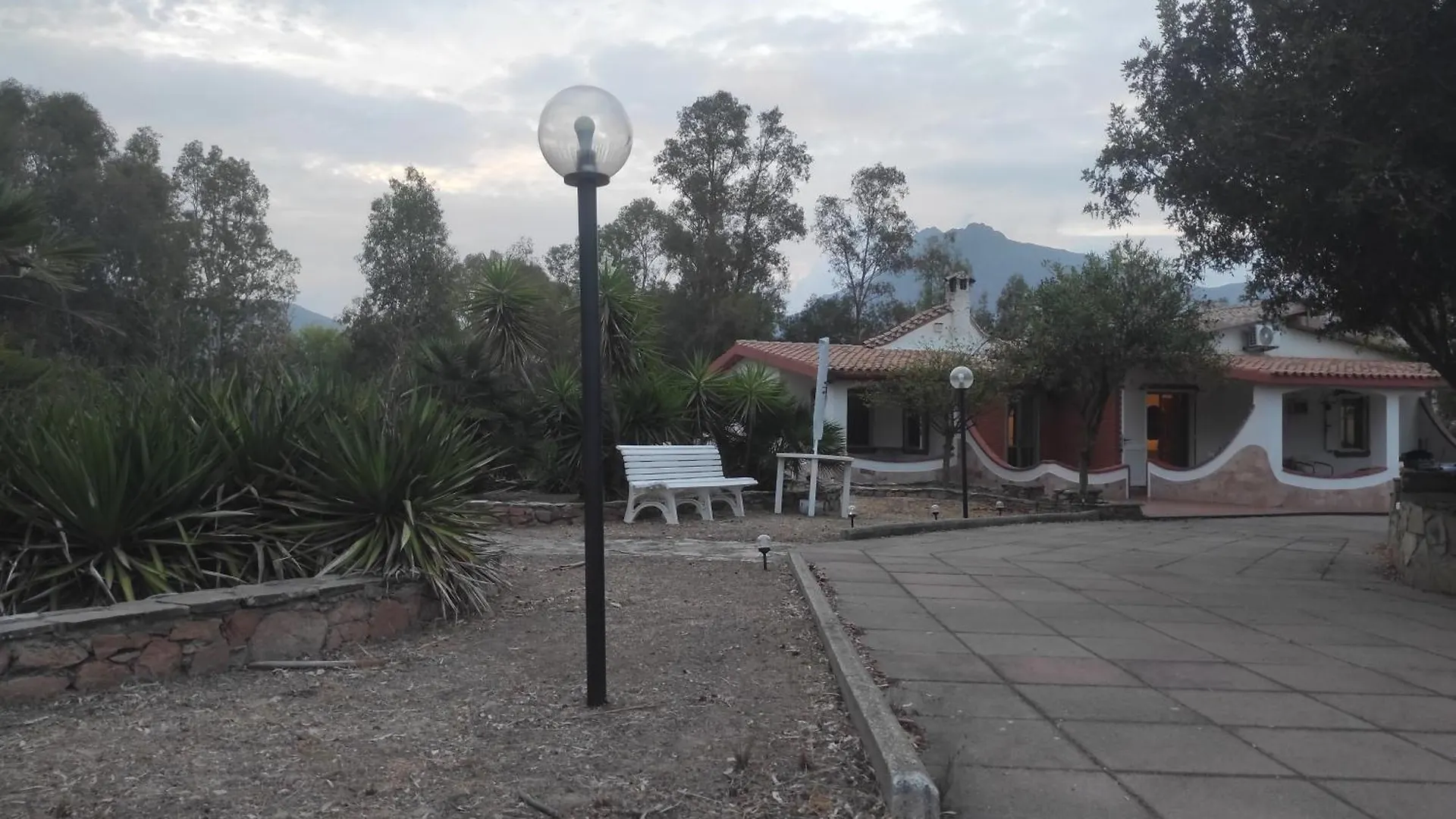 Villa Piera Tertenia 0*,